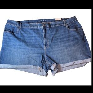 Old Navy Womens Mid Rise Roll Up  Denim Shorts Size 26 Light Wash NWT